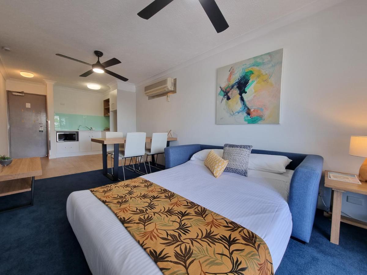 Nelson Towers & Motel 3*